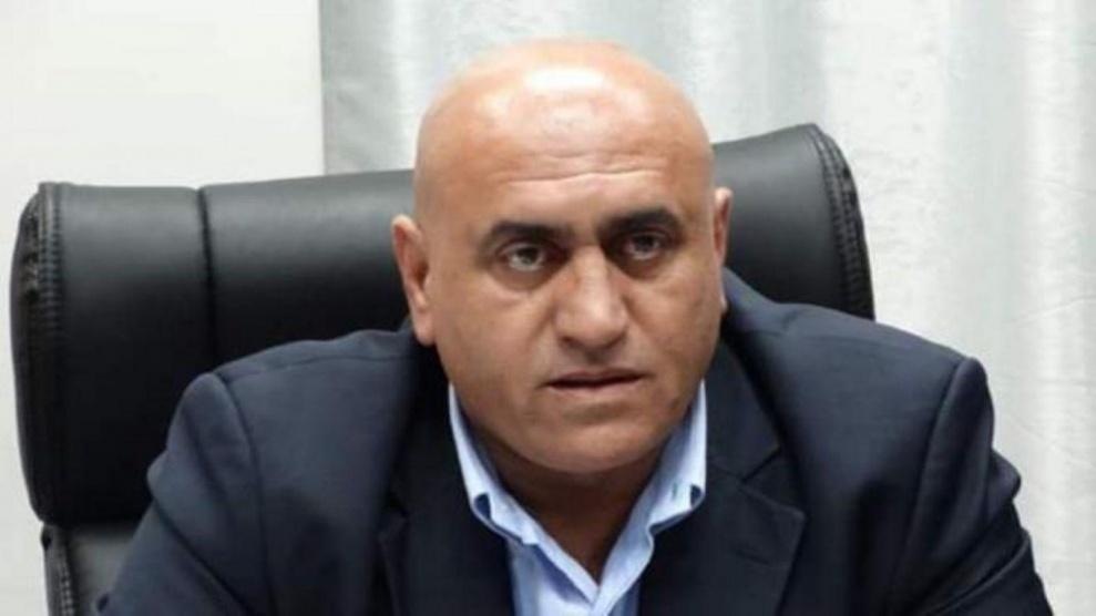 المحافظ: اعتقال المتهم الرئيسي بحرق ملتقى نابلس