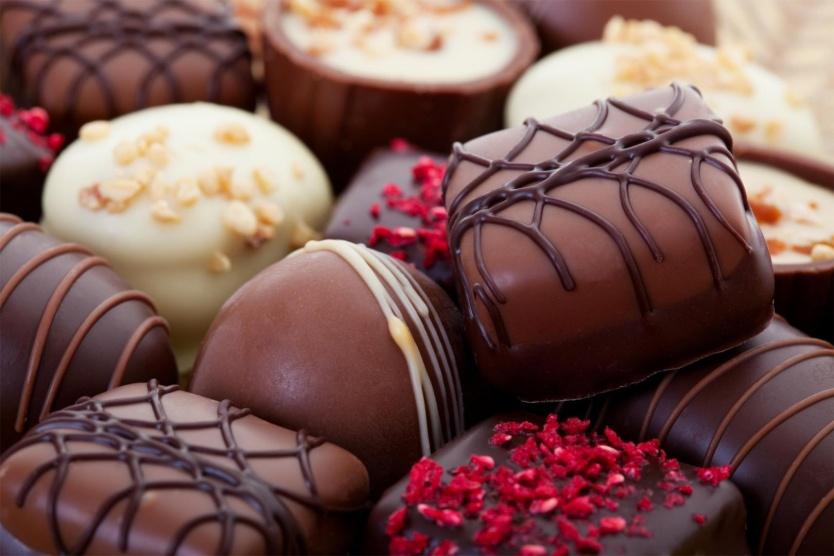 احمِ قلبك بقطعة شوكولاتة صغيرة يوميًا