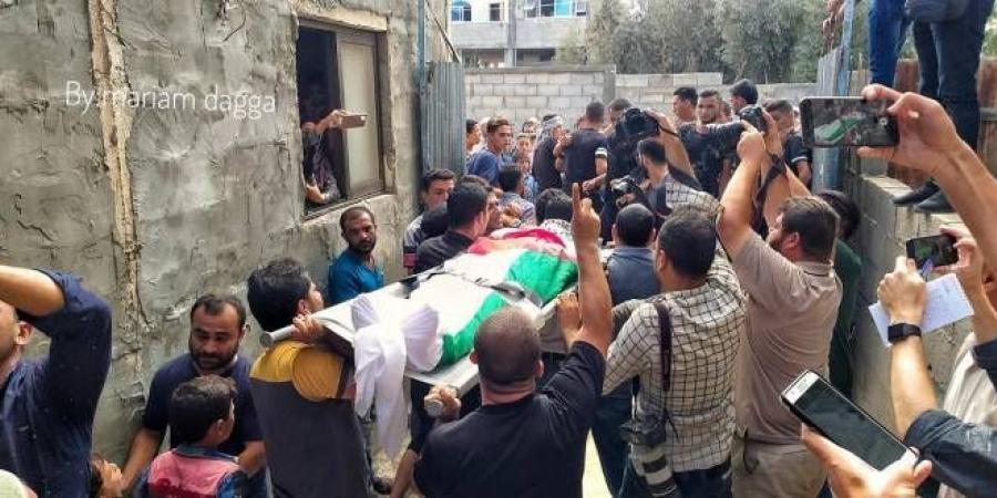 تشييع جثماني الشهيدين الطفلين خفاجة وأبو طيور في رفح