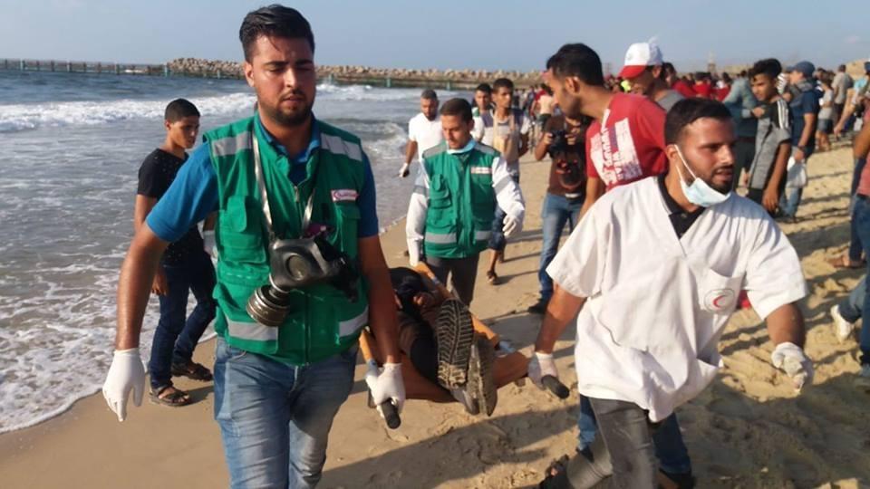 اصابة 5 مواطنين بنيران الاحتلال قبالة شاطئ شمال قطاع غزة