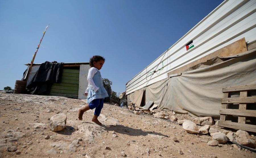 انتهاء مهلة إخلاء الخان الأحمر اليوم