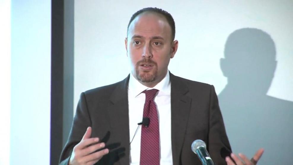 واشنطن تطلب من عائلة سفير فلسطين مغادرة امريكا فوراً