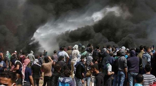 استشهاد شاب وإصابة 20 آخرين برصاص وشظايا صواريخ الاحتلال شرق غزة