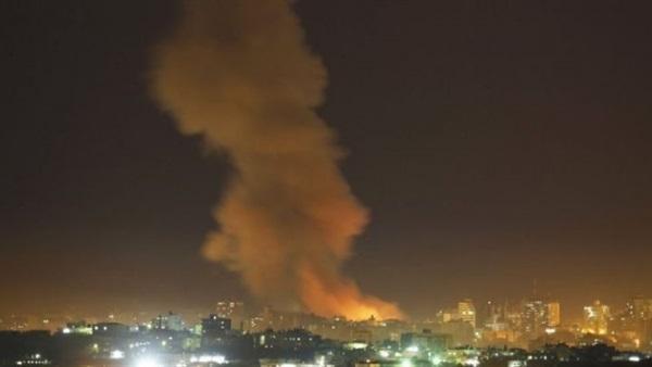 الاحتلال يقصف نقطة طبية جنوب قطاع غزة