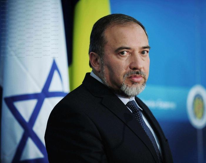 حماس: تهديد ليبرمان 