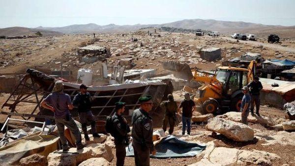 جيش الاحتلال يكثف من انتشاره في محيط الخان الأحمر