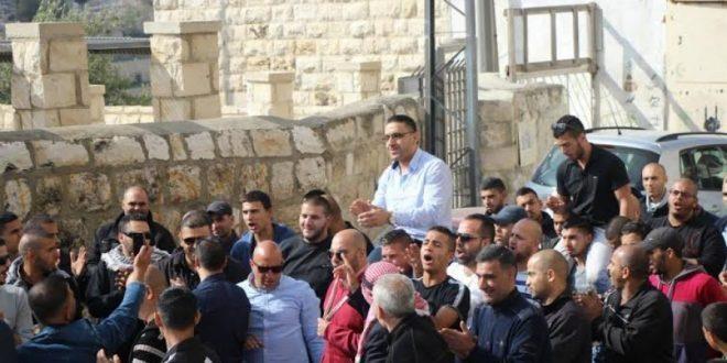 مخابرات الاحتلال تختطف محافظ القدس من بيت حنينا شمال القدس