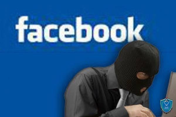 الشرطة تكشف ملابسات جريمة ابتزاز عبر الهاتف بقيمة 10 آلاف دينار في الخليل