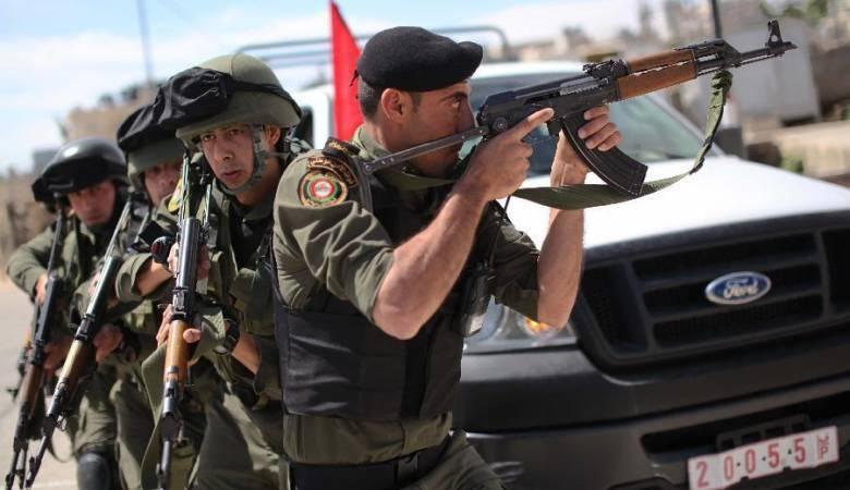 الامن يقبض على 25 مطلوبا في الخليل