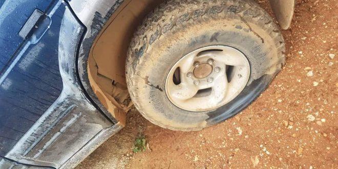  مستوطنون يعطبون إطارات مركبات المواطنين في قرية المغير برام الله