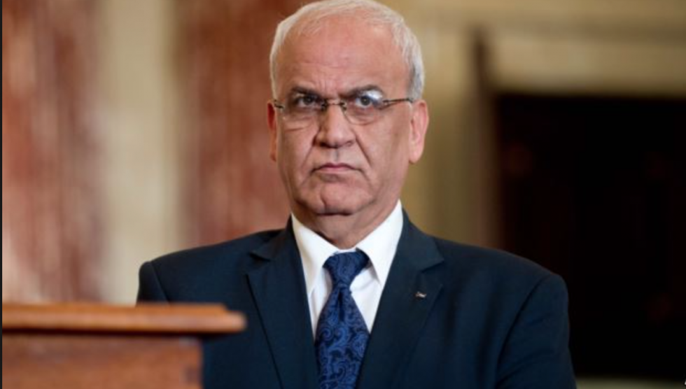 عريقات يؤكد ضرورة حل قضايا الوضع النهائي