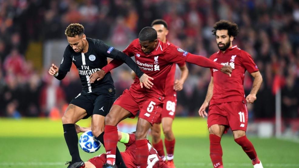 ليفربول يسحق نيوكاسل ويهرب بصدارة