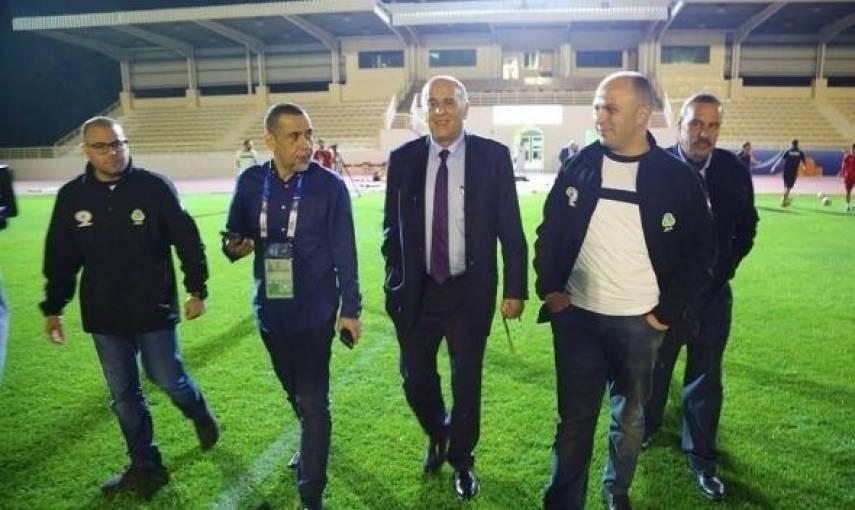 الرجوب يحث لاعبي الوطني على القتال بأمم آسيا