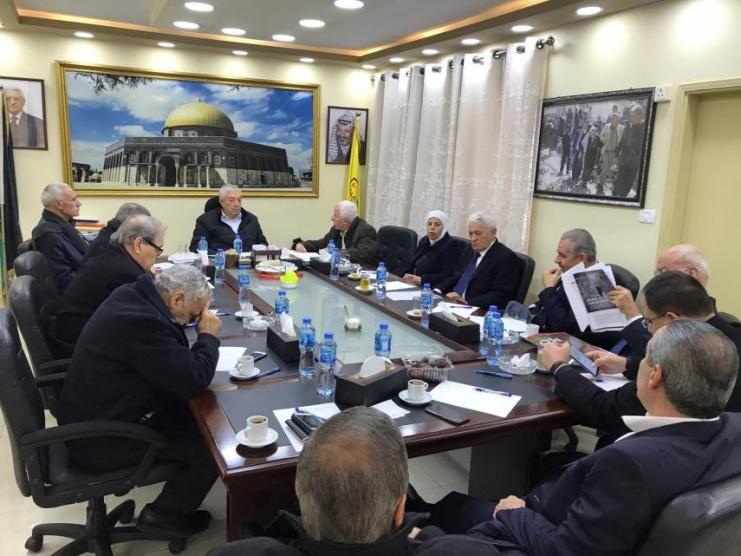 بدء اجتماع مركزية فتح لمناقشة
