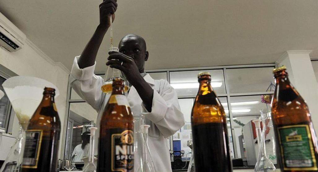 كحول ملوثة تتسبب بمقتل 93 هنديا