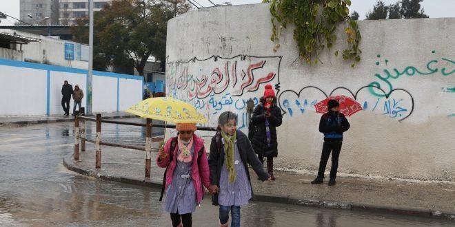 المحمود: تعطيل دوام المدارس في كافة المحافظات غدا وتأخير دوام الموظفين
