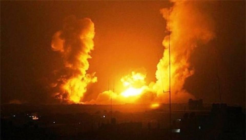 طائرات الاحتلال تقصف عدة مواقع في قطاع غزة فجراً