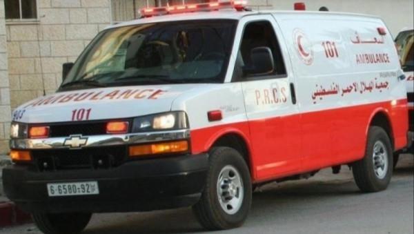 اصابة مواطن بعينه جراء اعتداء جنود الاحتلال عليه في الخليل