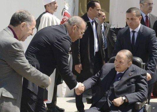 الجزائر : عودة بوتفليقة إلى البلاد و استمرار الاحتجاجات على ترشحه