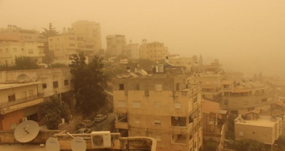 أجواء مغبرة وجافة اليوم ومنخفض جوي غدا