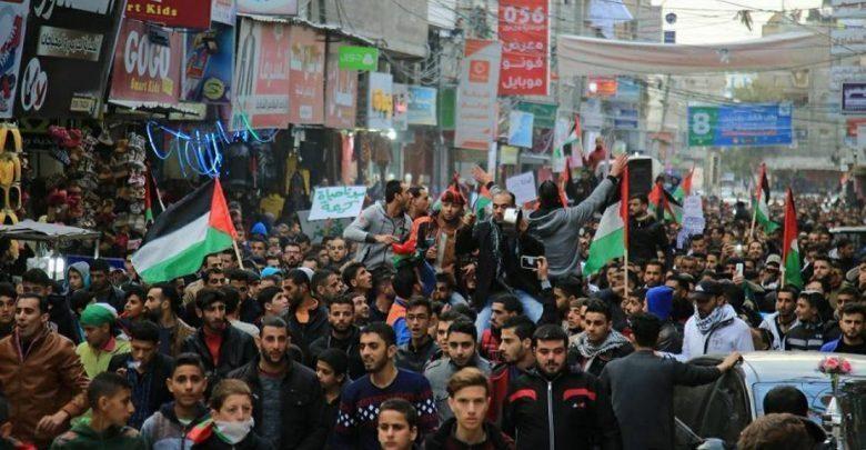 الامن في غزة يعتقل 5 طلبة من جامعة الازهر وسط دعوات للحراك بالاحتجاج