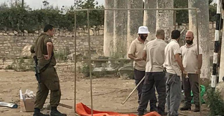 مستوطنون يقتحمون المنطقة الأثرية في سبسطية