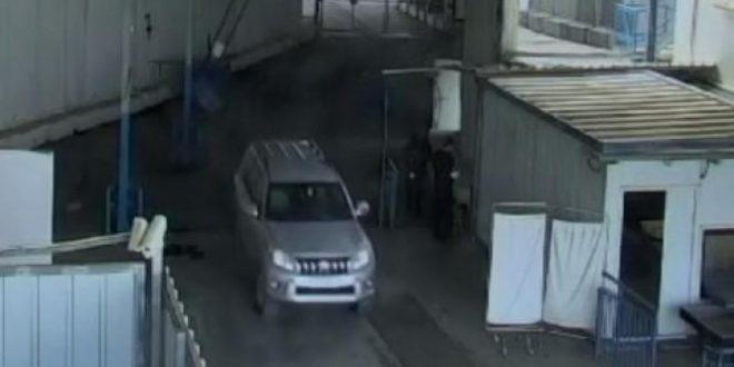 الاحتلال يتهم دبلوماسي فرنسي بنقل سلاح من غزة إلى الضفة الغربية