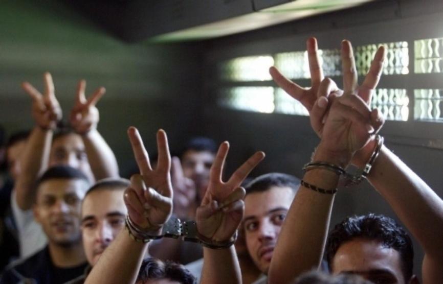 نادي الاسير: لا اتفاق بين الأسرى وإدارة المعتقلات