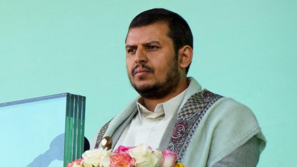 زعيم الحوثيين يهدد بقصف مواقع حيوية في السعودية والإمارات