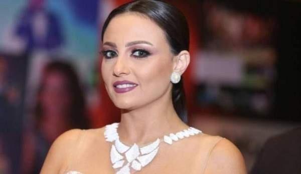 بالتفاصيل والصور: بشرى رئيسًا للجنة تحكيم أفلام مسابقة 