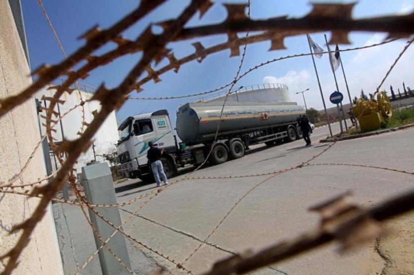 الاحتلال يقرر استئناف إدخال الوقود لغزة