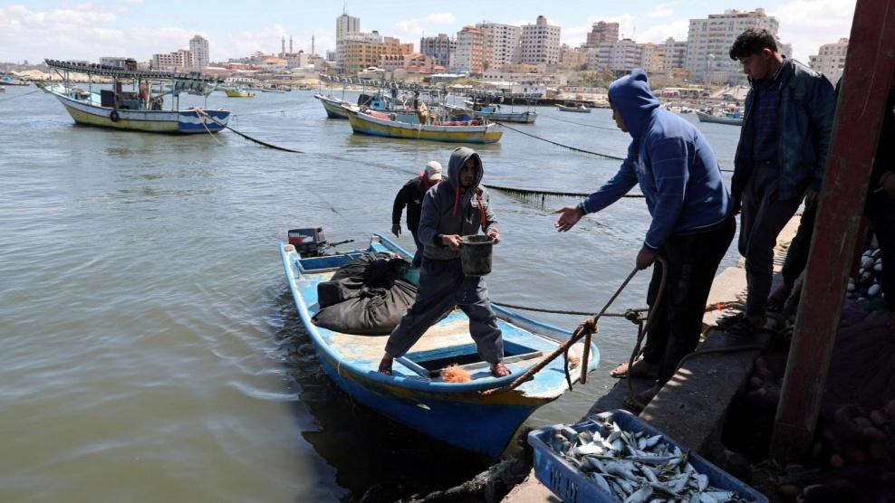 بكر: الاحتلال يعيد تقليص مساحة الصيد ببحر قطاع غزة