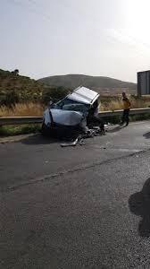 مصرع شقيقين وإصابة 11 بحادث سير