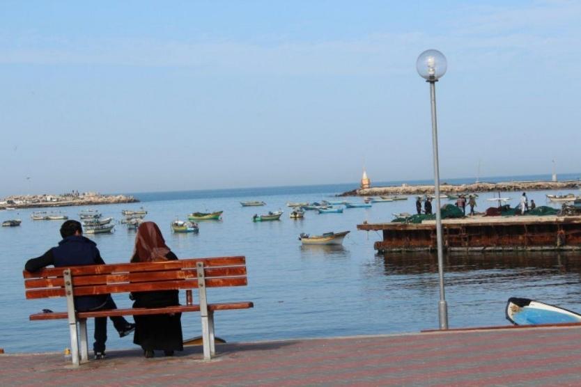 الطقس: أجواء صيفية عادية خلال النهار