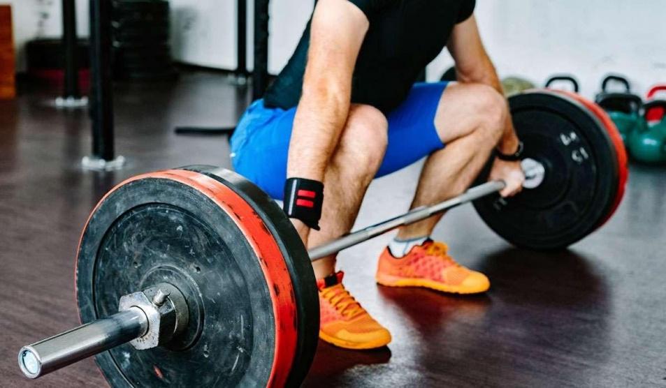 دراسة: رفع الأثقال يقلل دهون القلب أكثر من التمارين الهوائية