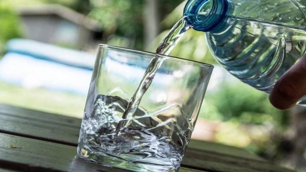 فوائد كثيرة غير معروفة لتناول الماء الدافئ