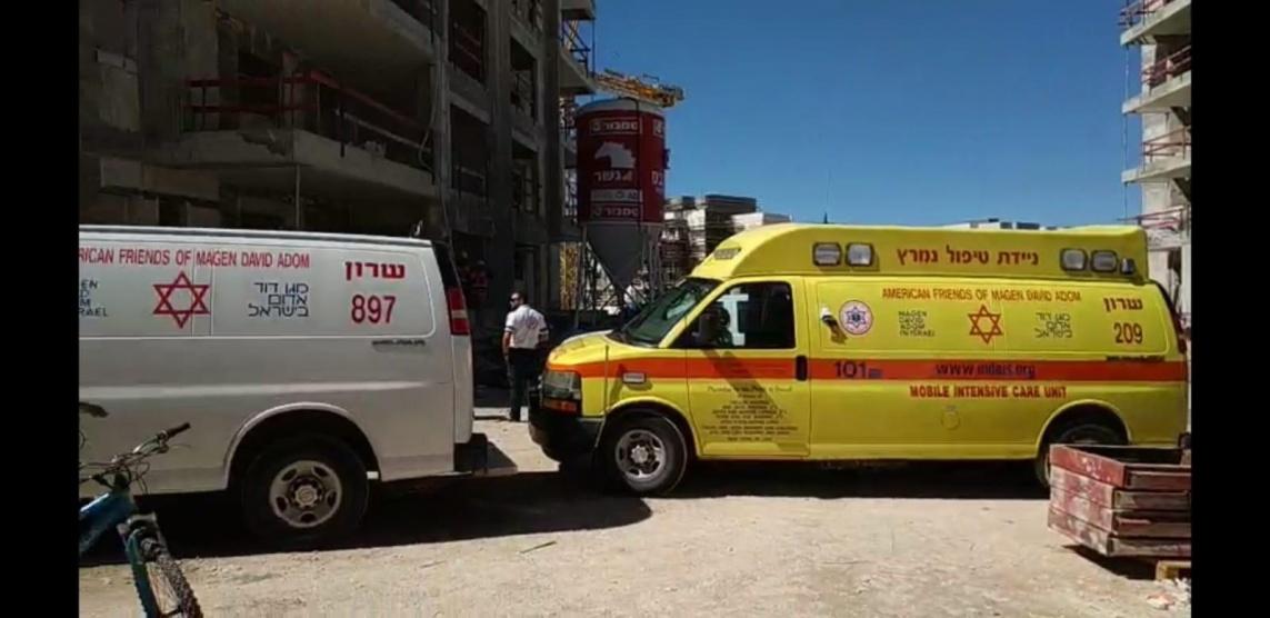 إصابة عامل في منطقة البحر الميت