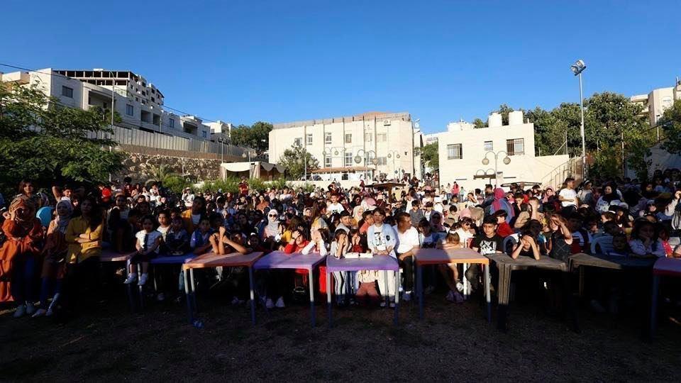 مهرجان العيد بلم الأجاويد ينشر الفرح بكل ألوانه في شوارع الخليل