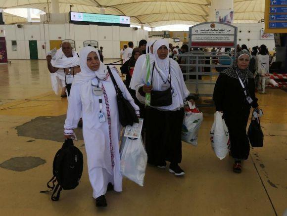 وفاة حاجة زوجة شهيد لدى وصولها غزة
