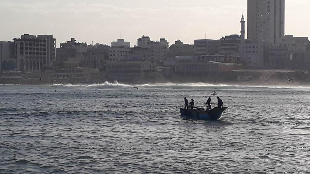 الطقس: درجات الحرارة حول معدلها السنوي