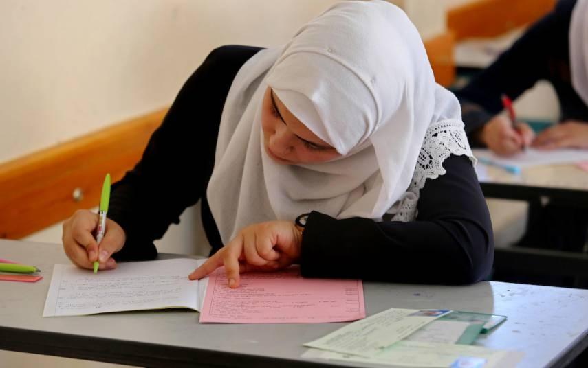 التربية تعلن نتائج الدورة الثانية من امتحان الثانوية العامة