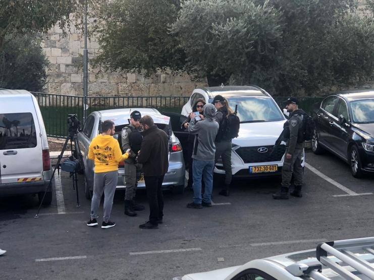 وزارة الإعلام تدين اعتقال الاحتلال طاقم التلفزيون