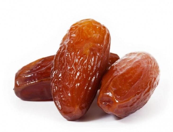 ماذا يحدث لجسمك عند تناول ثلاث تمرات يوميا؟