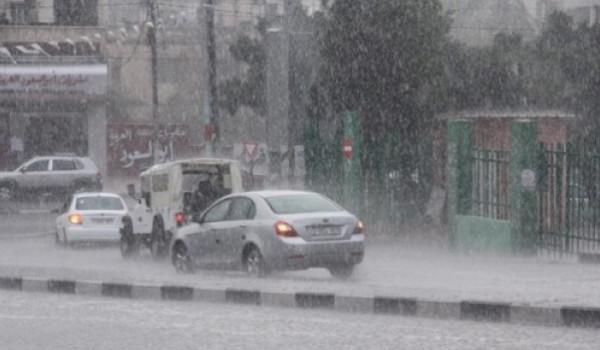 أجواء باردة جداً .. وأمطار مصحوبة بالبرد وعواصف رعدية