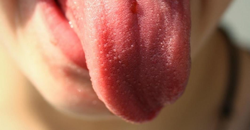 تقليل الدهون في اللسان له فائدة عجيبة