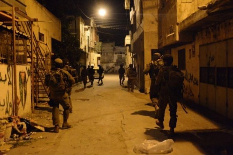 الاحتلال يشن حملة اعتقالات واستدعاءات في صفوف أبناء فتح في القدس