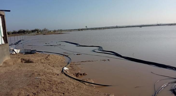 الاحتلال يفتح سدود مياه الامطار على غزة