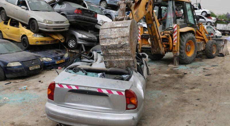 ضبط واتلاف 31 مركبة غير قانونية في نابلس