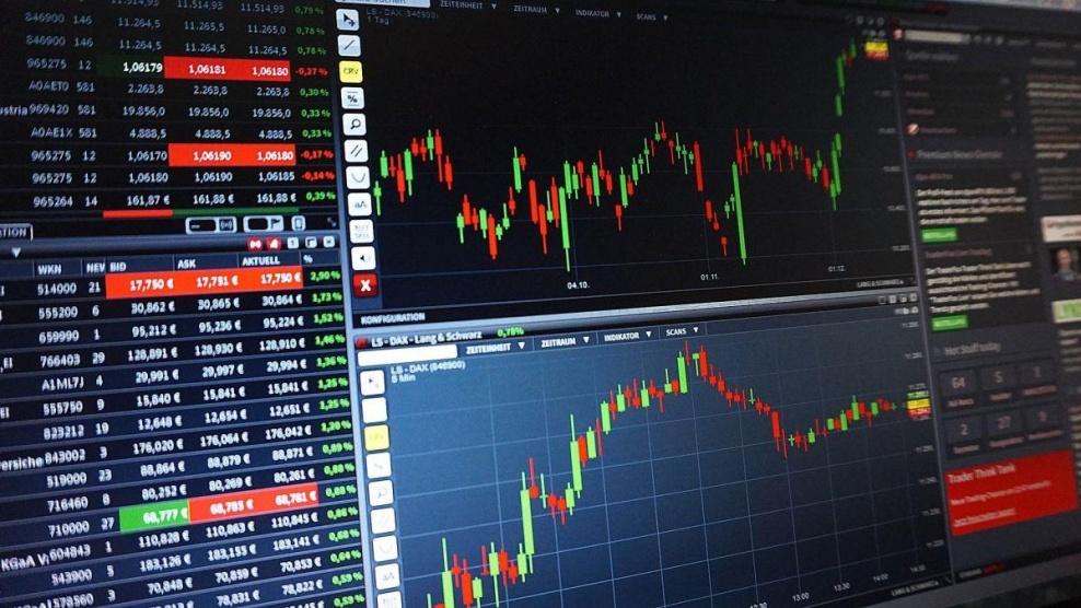 أسعار النفط ترتفع بنسبة 7% على خلفية قرار ترامب