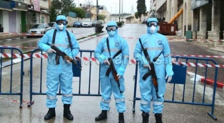 الشرطة تغلق 20 مقهى وصالة العاب في نابلس